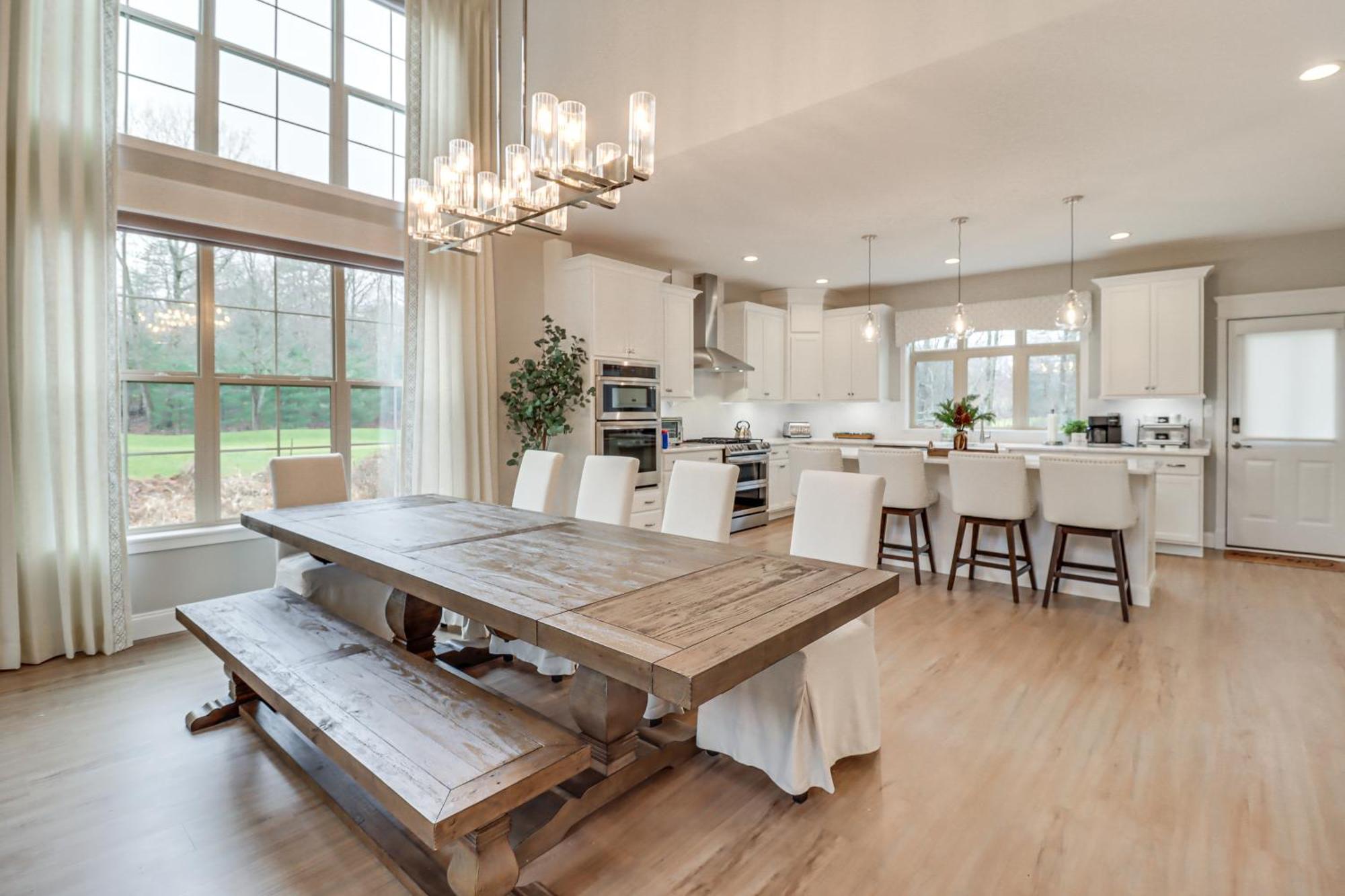 Gorgeous Harmony Retreat With Spacious Deck! *